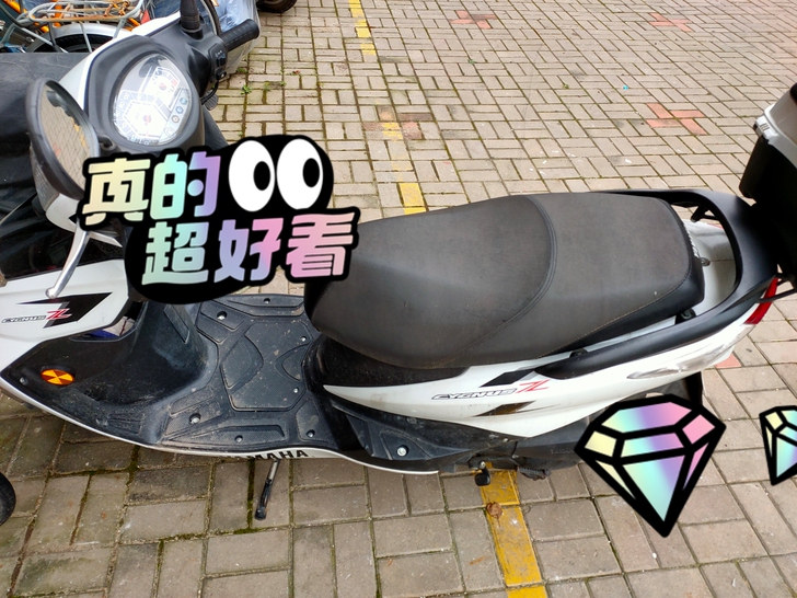 雅马哈摩托车九成新