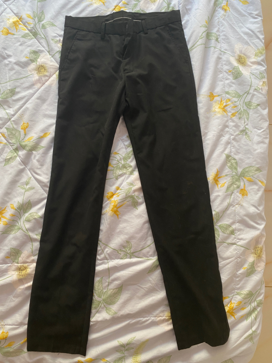 正装休闲裤，夏季薄款。小了，所以出了，30...