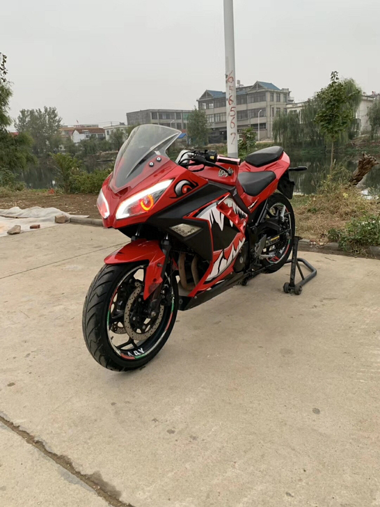 川崎款小忍者350cc国四排放，二手摩托车...
