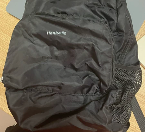 全新汉客轻便黑色背包 感兴趣的话点“我想要...