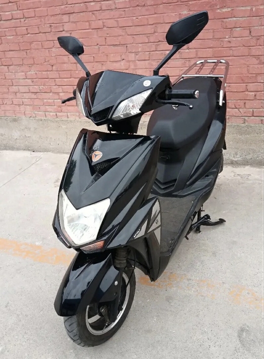 跑外卖专用换电车,10元一天租用,也可以出...