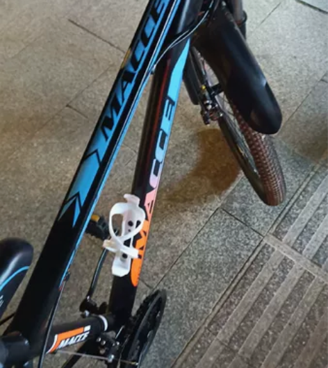 刚买一天。全新。价格不能再优惠了。在湖北京...