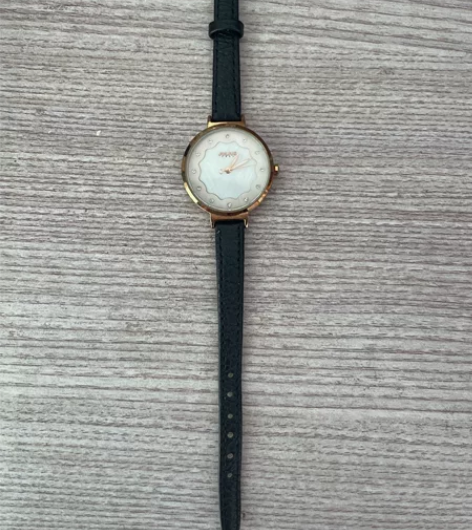 两块女士手表,花花公子手表全新未使用,聚利...