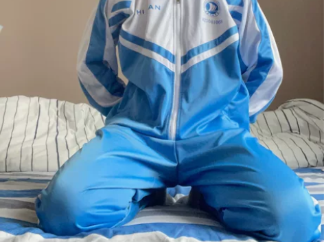 全新实验高级中学校服,金光绒滑料校服,尺码...