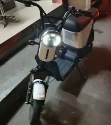 因辞职回家，转让赛鸽牌使用3个多月的电动车...