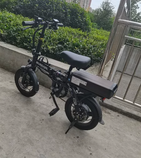转让9.9成新代驾专用电动车！6月份买的！...