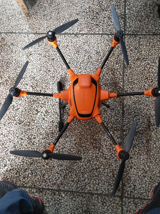 昊翔h520，无人机电池，摄像头都完好无损...