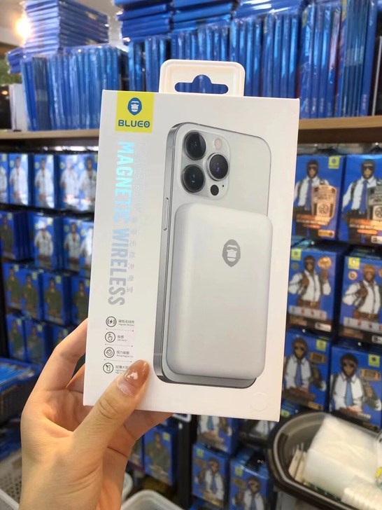 蓝橙蓝猩磁吸充电宝无线充苹果12proma...