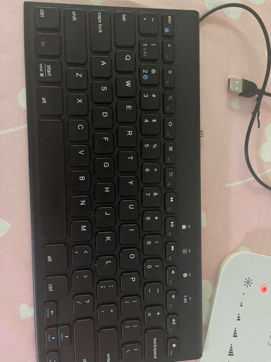 BOW无线键盘 低价转出 包邮，仅用两次