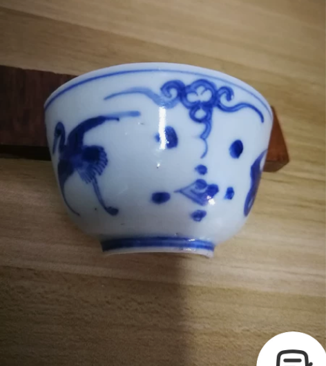 康熙鹤纹青花小杯标本 开门老,非常可爱。