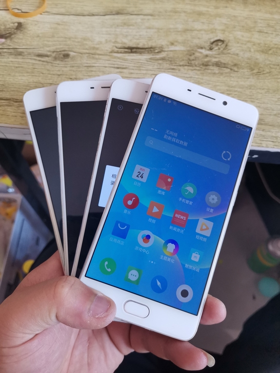 魅族魅蓝note6全网通3+32