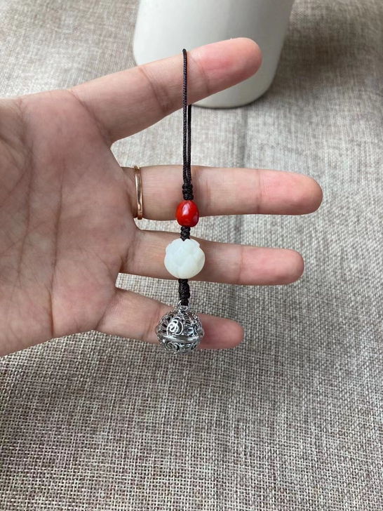 10个起批 5元 藏银小铃铛手机链挂绳 可...