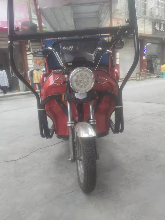 9成新、买的3600、改装花了600、用了...