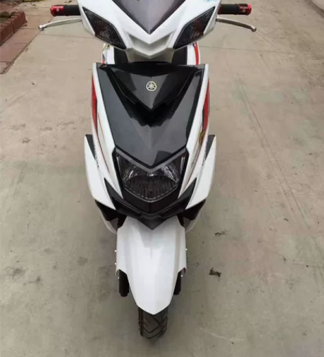 极品.极品.雅马哈尚领。125cc，二手踏...