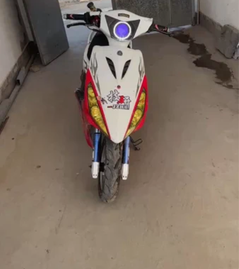 雅马哈飞鹰鬼火！正品飞鹰，改装多多，实表8...