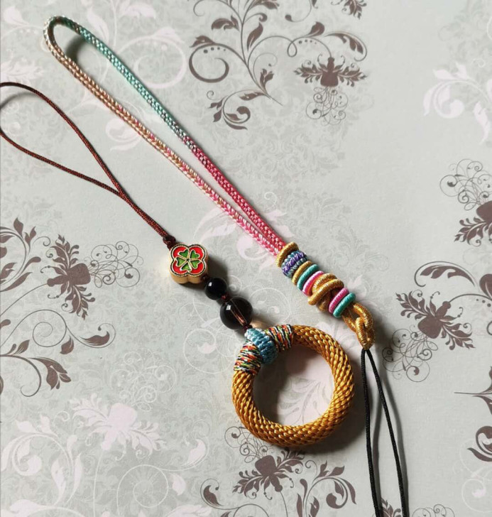 CS股线diy，段染彩线，纯手工手机挂绳，...