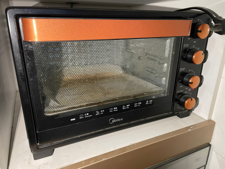 美的烤箱 32L左右