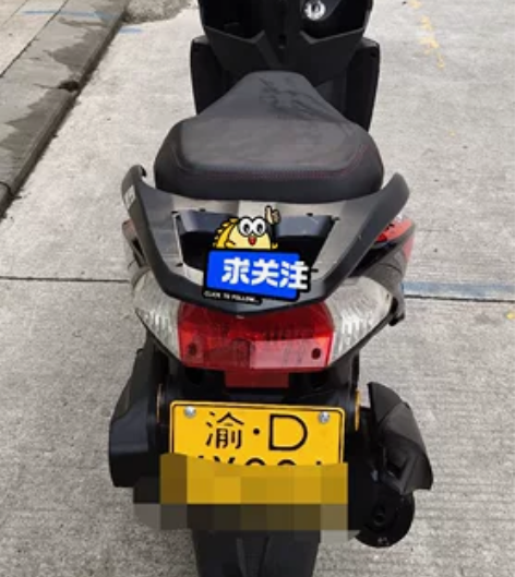 2021款的坤豪牌电喷踏板车。125cc，...