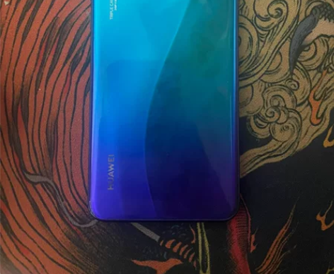 华为nove4e 6+128 品相精品如图...