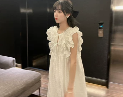 Cheeryfree 甜美荷叶边小飞袖连衣...
