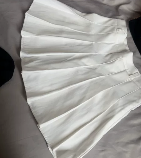 白色百褶裙xl高质量 秋冬也可穿 感兴趣的...