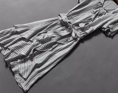 法式优雅系带收腰V领短袖亮丝条纹荷叶边气质...