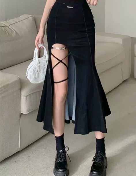 甜辣妹设计感绑带开叉高腰显瘦牛仔半身裙女秋...