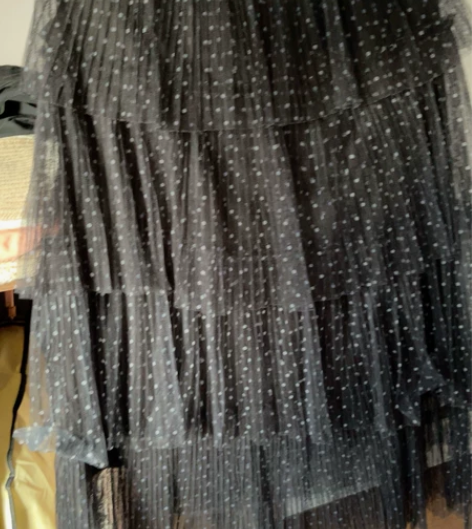 衫裙蛋糕裙穿过一次 感兴趣的话点“我想要”...