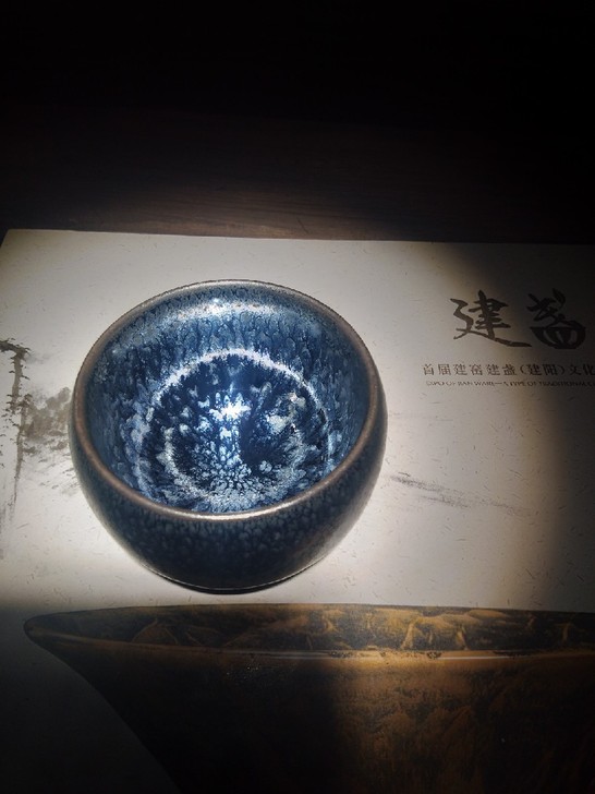 手握菊花盏主人杯原矿秞茶杯手握菊花盏主人杯...