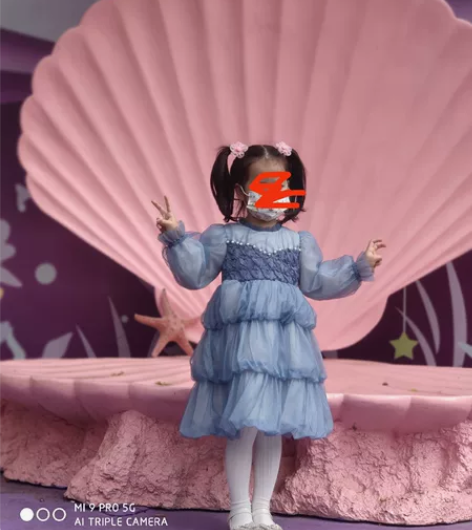 花苞裙,原相机拍摄,买的时候两百多,衣服太多了,只穿过两次,... 花苞裙,原相机拍摄,买的时候两百多,衣服太多了,只穿过两次,...