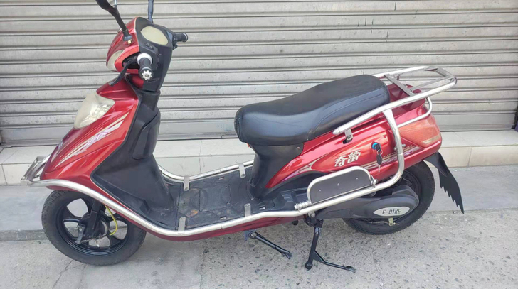 奇蕾电动车60V20A电动车转让，车没任何...