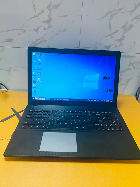 华硕W518L笔记本 ,i5-4210u处...