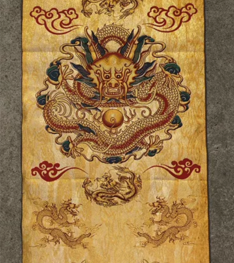 (转让，急用钱) 高价买的龙刺绣织锦绣装饰...
