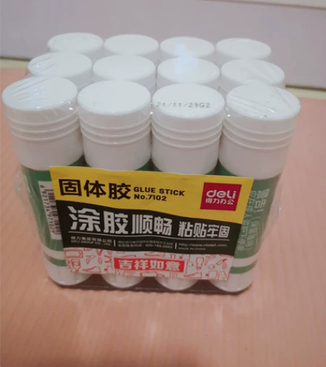全新固体胶6元,邮费自理 感兴趣的话点“我...