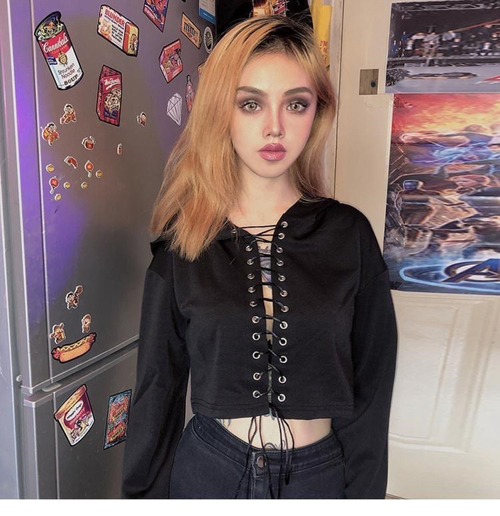 KLIOU 欧美复古高腰连帽系带卫衣，s码...