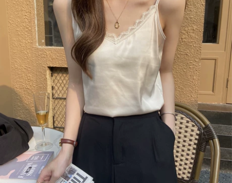 真丝吊带背心女秋季外穿设计感小众法式蕾丝西...