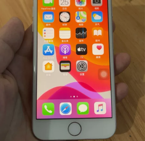 自用苹果8，13系统版本，仅换过电池，其他...