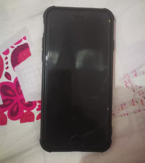 Apple/苹果 iPhone 8 个人自...