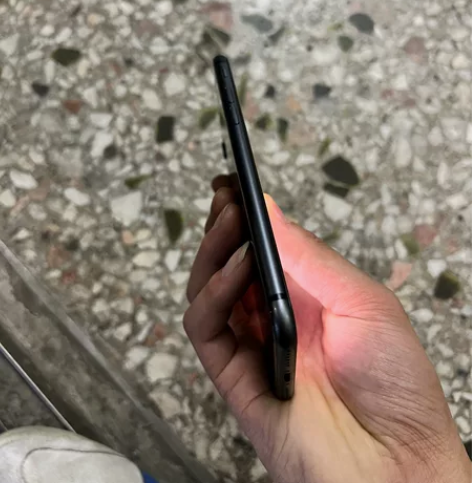 苹果8 小8 64g 国行 靓机 电池85...