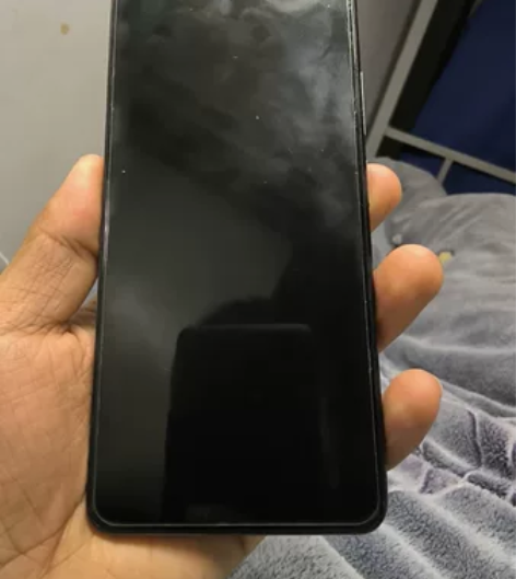 红米k40 亮黑8加128手机有划痕部分有...