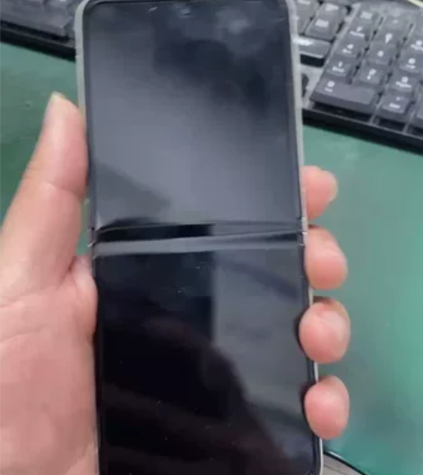 三星折叠手机 7110   5G手机低价出...