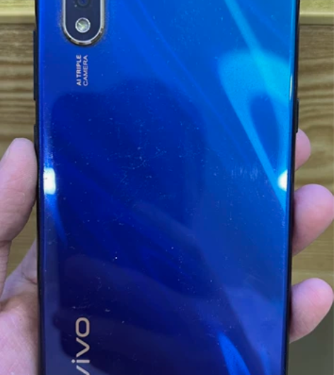 vivo Y7S内爆6+128内存，成色还...