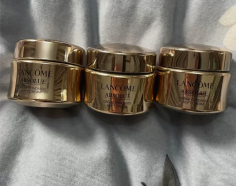 轻盈版面霜15ml 闲置3个 看图 少量 ...