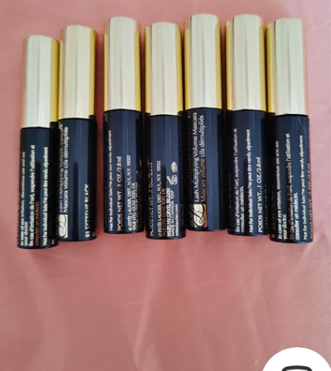 全新雅诗兰黛睫毛膏2.8ml,01黑色,美...