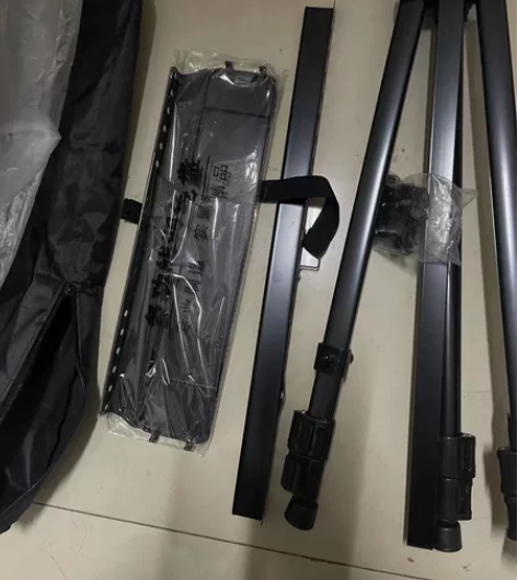 折叠画架 全新没用过 28包邮 感兴趣的话...