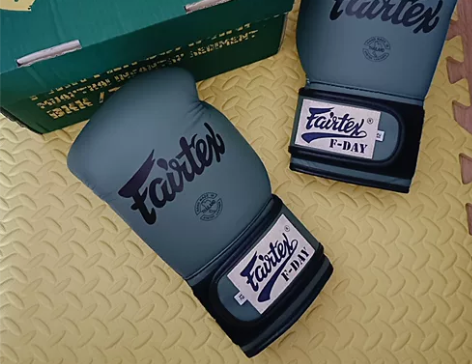 全新12oz！泰国正品Fairtex拳套！...
