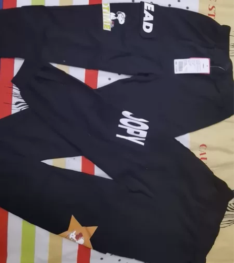 史努比黑色工装裤，150码，裤长80-82...
