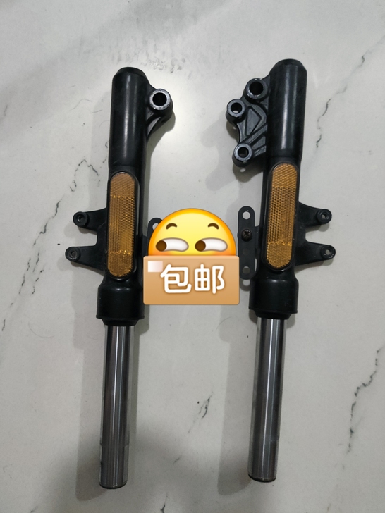 小牛u+b原厂前减震。需要的拿走，附送个脚...