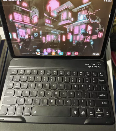 三星 Galaxy tab s6 lite...