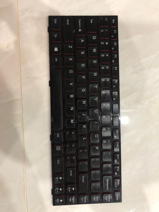 华硕笔记本键盘，需要的联系，价格可谈！